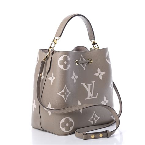 louis vuitton neonoe empreinte.